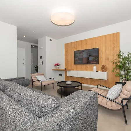 Apartment Adriatic Pearl -new 2023- Tucepi