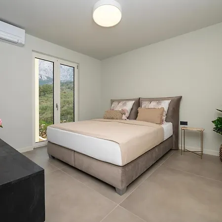 Apartment Adriatic Pearl -new 2023- Tucepi
