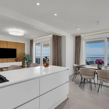 Adriatic Pearl -makarska Exklusiv Apartmán Tučepi