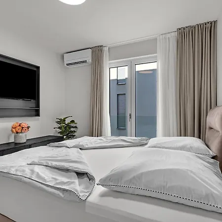 Adriatic Pearl -makarska Exklusiv Tučepi